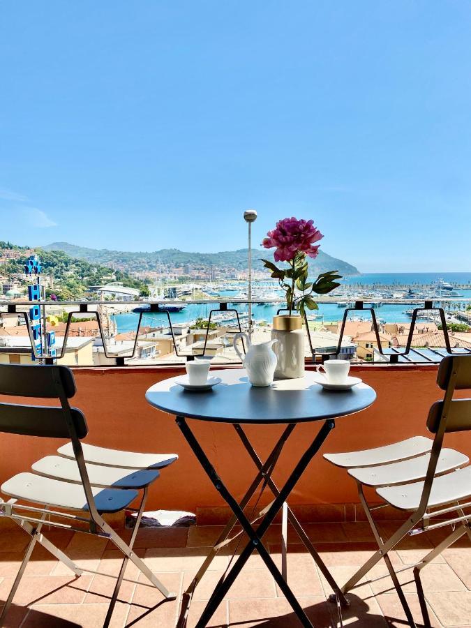 Abcdecor Italia Apartment Imperia Exterior photo